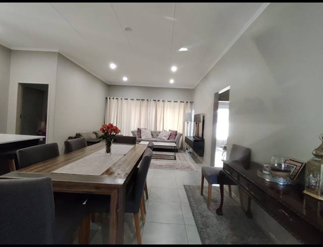 3 BEDROOM FREESTANDING FOR SALE IN VORNA VALLEY